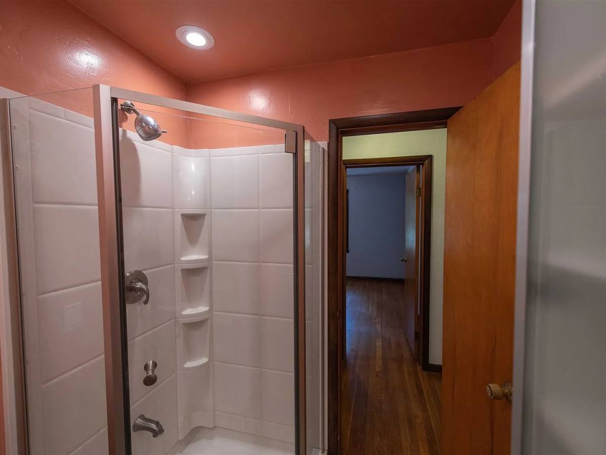 Apartment for rent at 2536 E 8th St, Bloomington, IN 47408