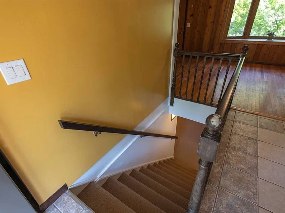 Apartment for rent at 2536 E 8th St, Bloomington, IN 47408