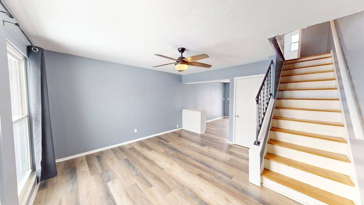 Townhouse for rent at 793 Wiltshire Rd, Columbus, OH 43204