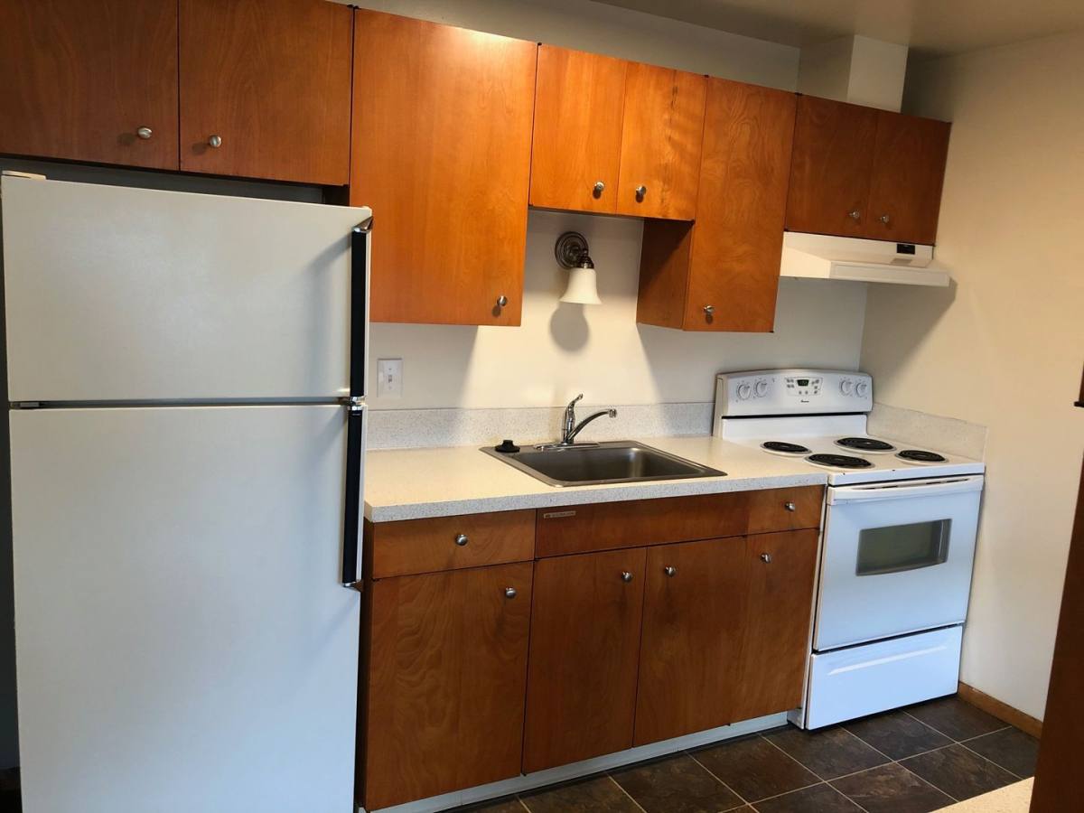 Apartment for rent at 6310 60th Ave NE, Seattle, WA 98115