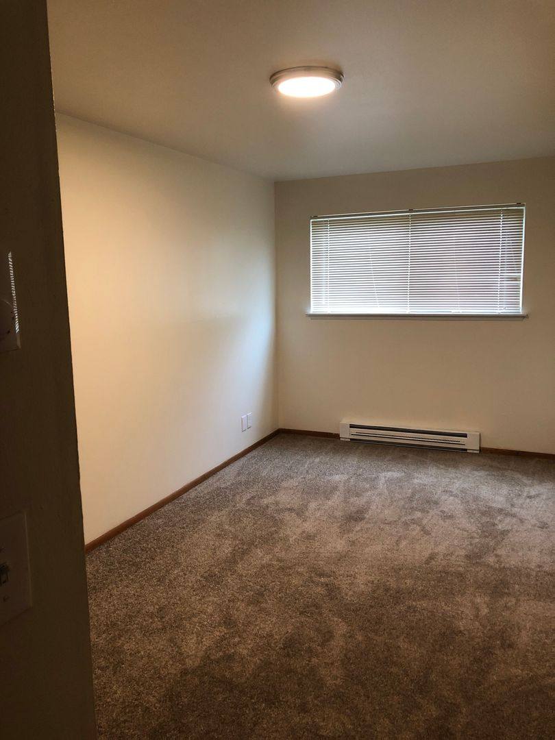 Apartment for rent at 6310 60th Ave NE, Seattle, WA 98115