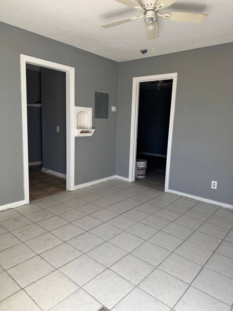 Apartment for rent at 920 S Bryan St, Amarillo, TX 79102