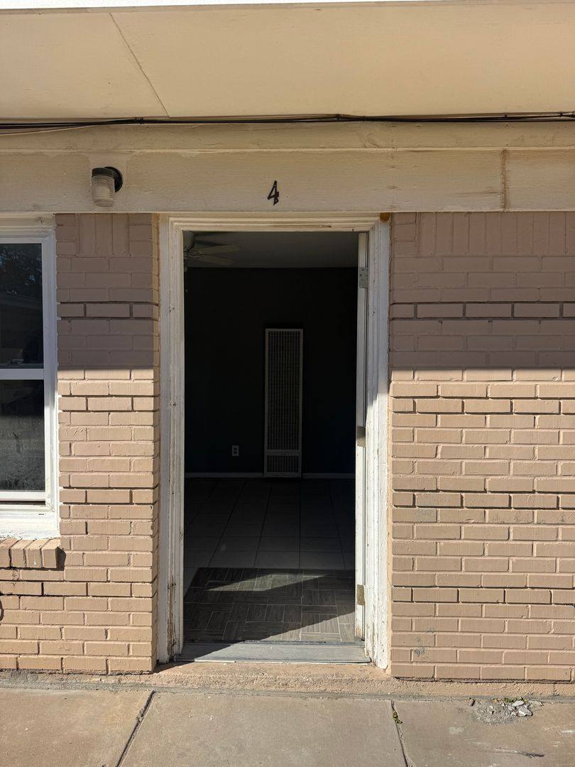 Apartment for rent at 920 S Bryan St, Amarillo, TX 79102