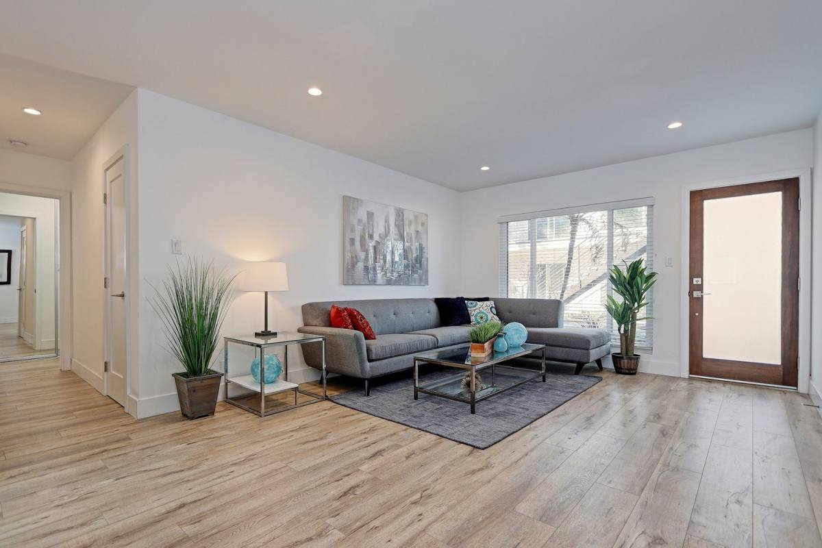 Apartment for rent at 716-717 Indiana Court, El Segundo, CA 90245