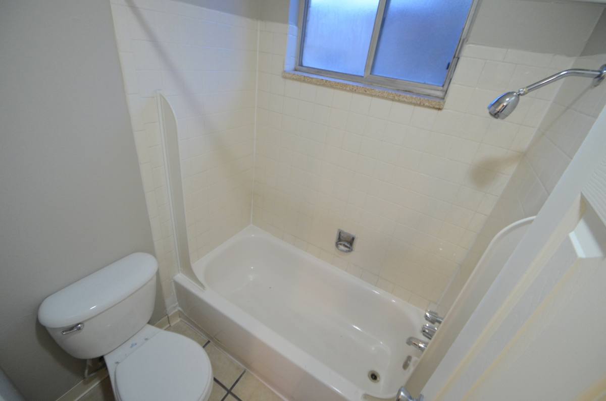 Apartment for rent at 499 W Progress Ave, Littleton, CO 80120