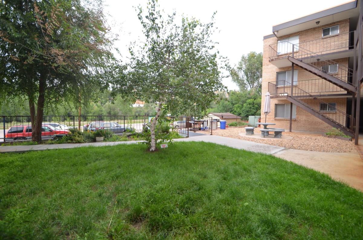 Apartment for rent at 499 W Progress Ave, Littleton, CO 80120