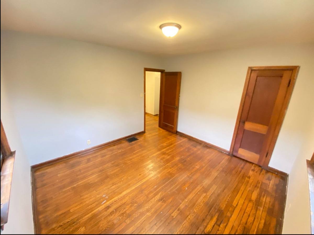 Apartment for rent at 2547 Neil, Columbus, OH 43201