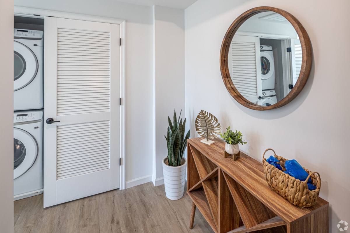 Apartment for rent at 15-19 S 13th St, Newark, NJ 07107