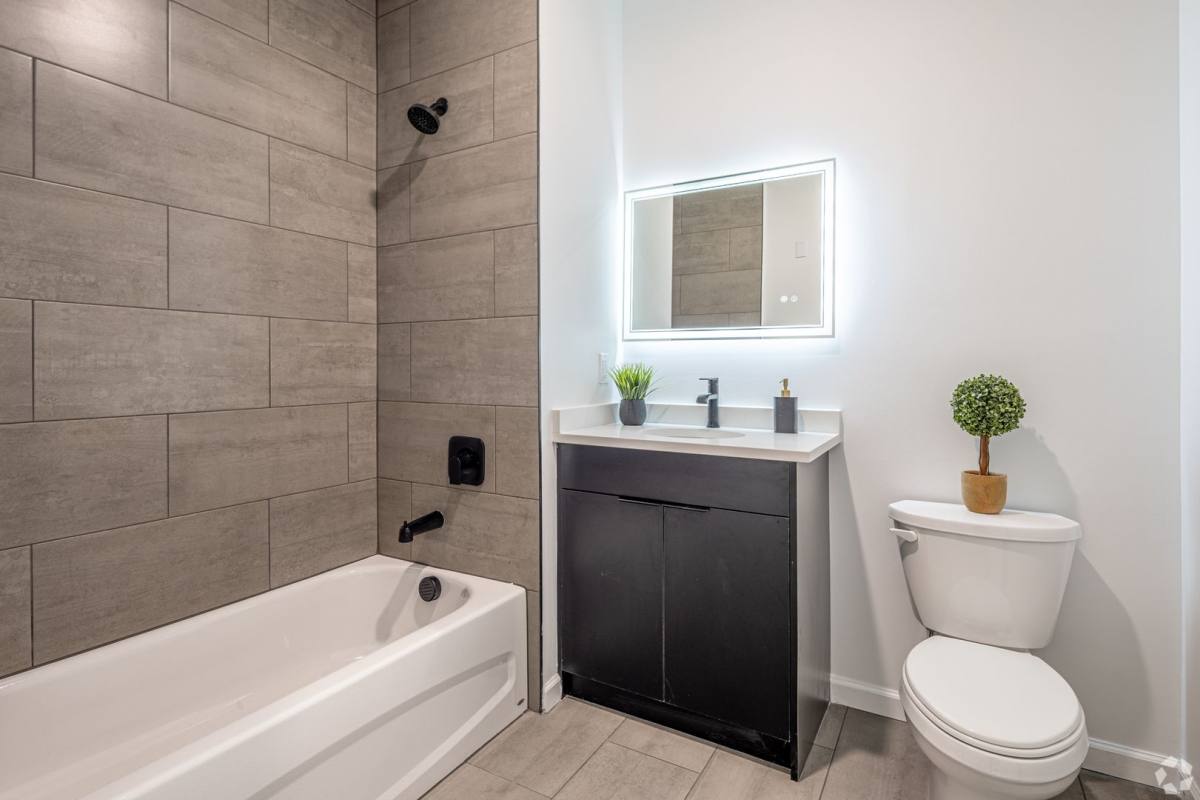 Apartment for rent at 15-19 S 13th St, Newark, NJ 07107
