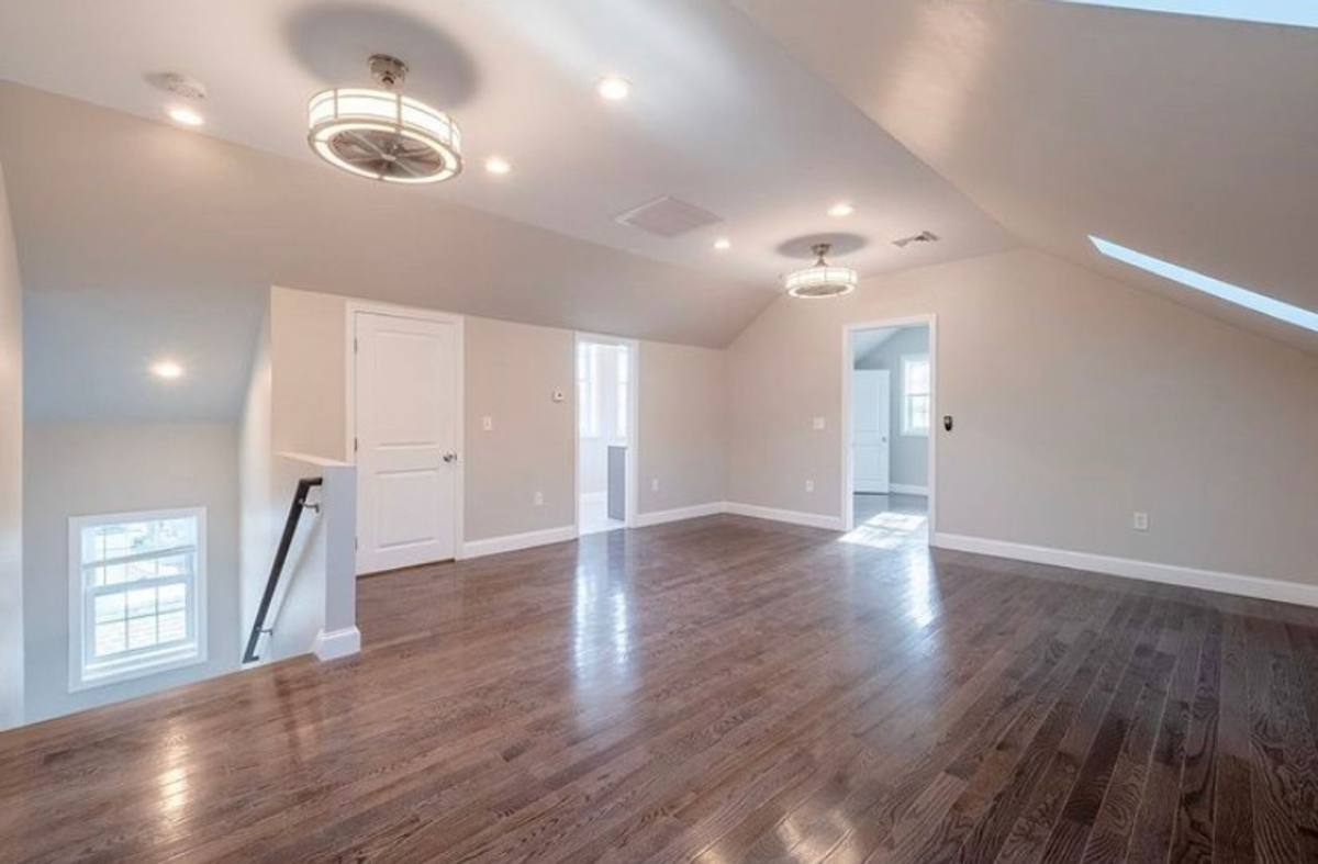 Apartment for rent at 118 Radcliffe Ave, Providence, RI 02908