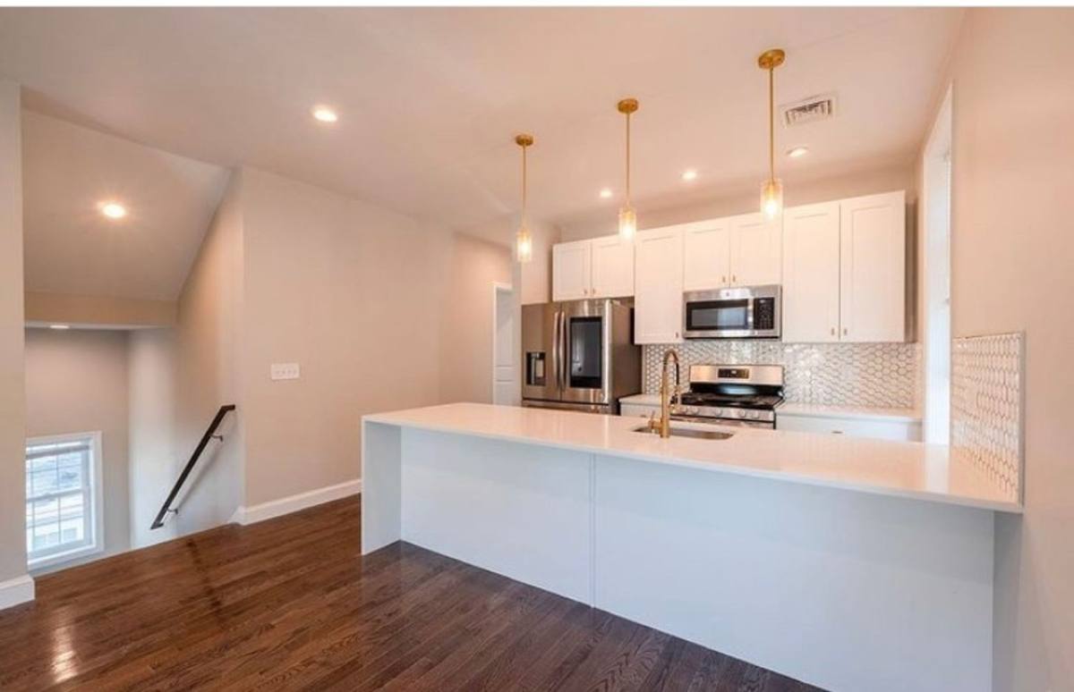 Apartment for rent at 118 Radcliffe Ave, Providence, RI 02908
