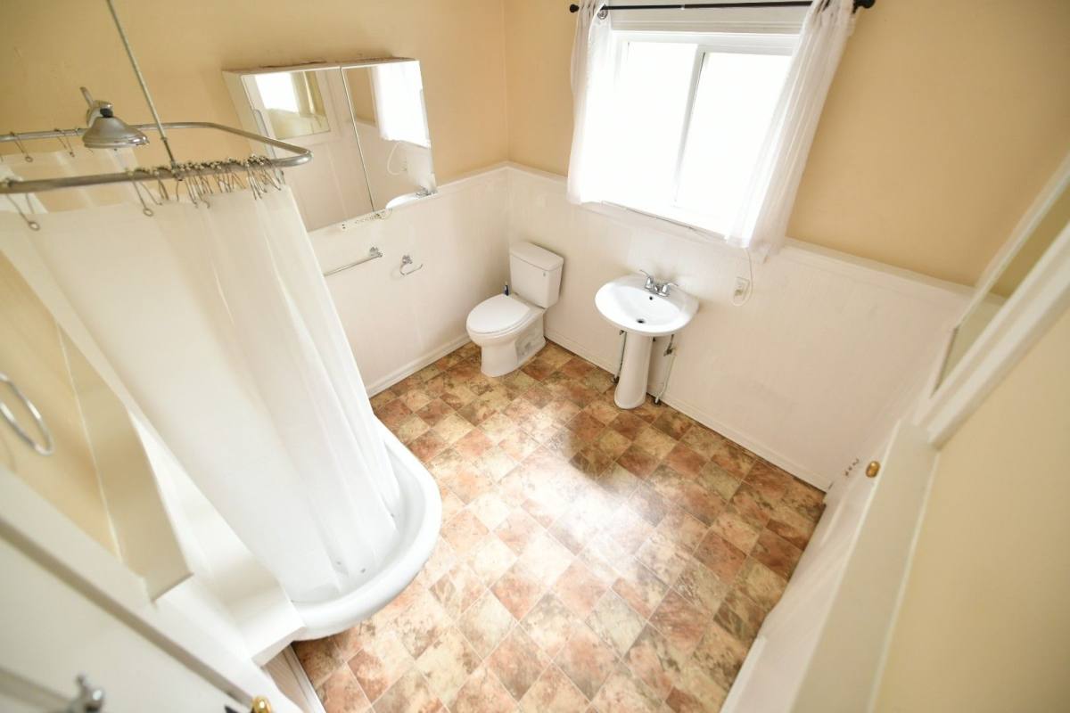 Apartment for rent at 3055, 3057, 3059, 3061 Adeline St, Berkeley, CA 94703