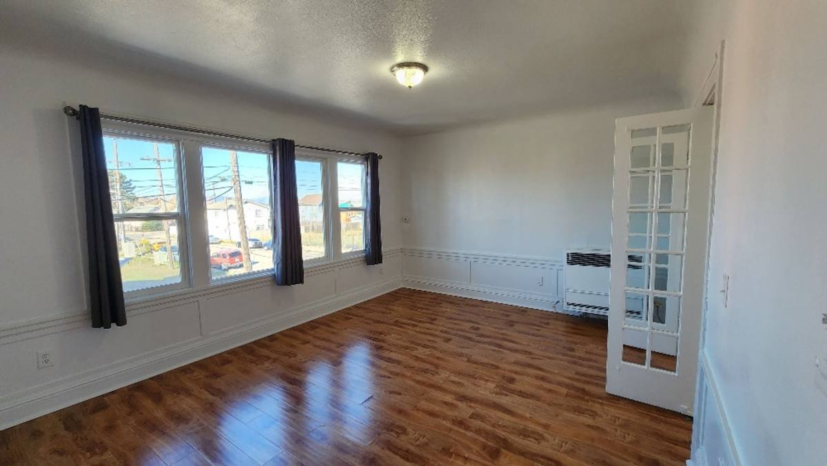 Apartment for rent at 1003 Roosevelt Ave, Richmond, CA 94801