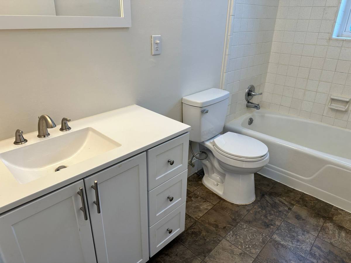 Condo for rent at 920 A McAlway Rd, Charlotte, NC 28211