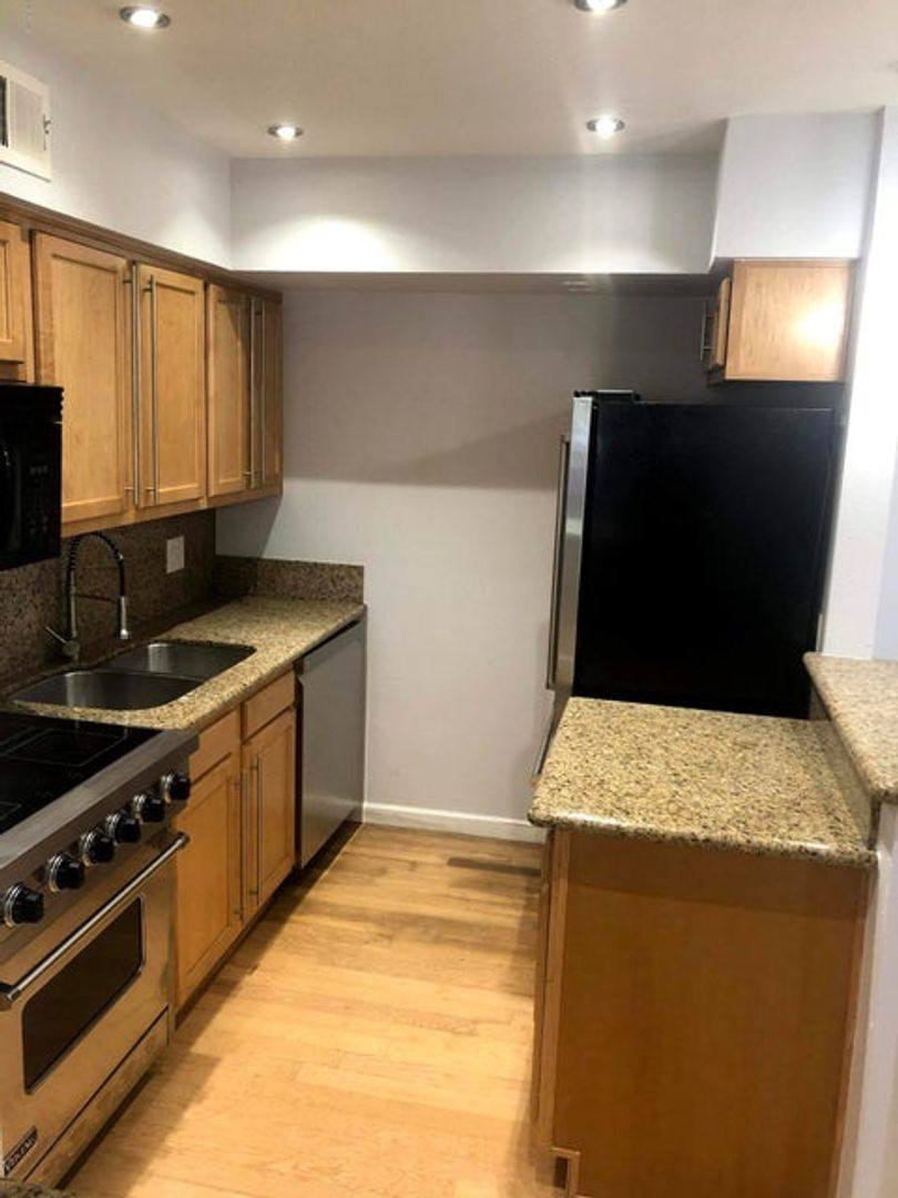 Condo for rent at 4410 N Longview Ave, Phoenix, AZ 85014