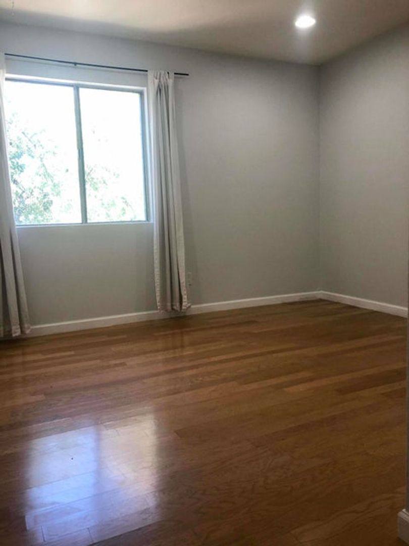 Condo for rent at 4410 N Longview Ave, Phoenix, AZ 85014