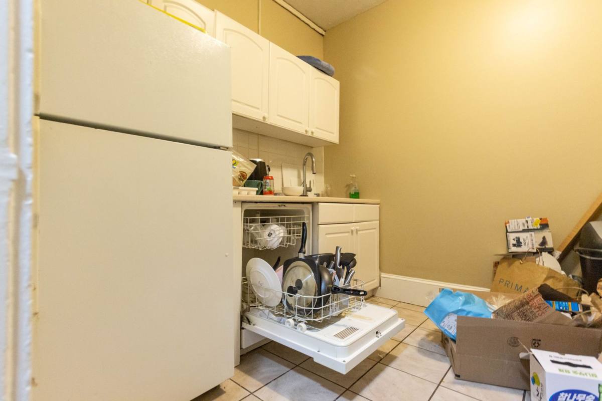 Apartment for rent at 74 Egmont St, Brookline, MA 02446