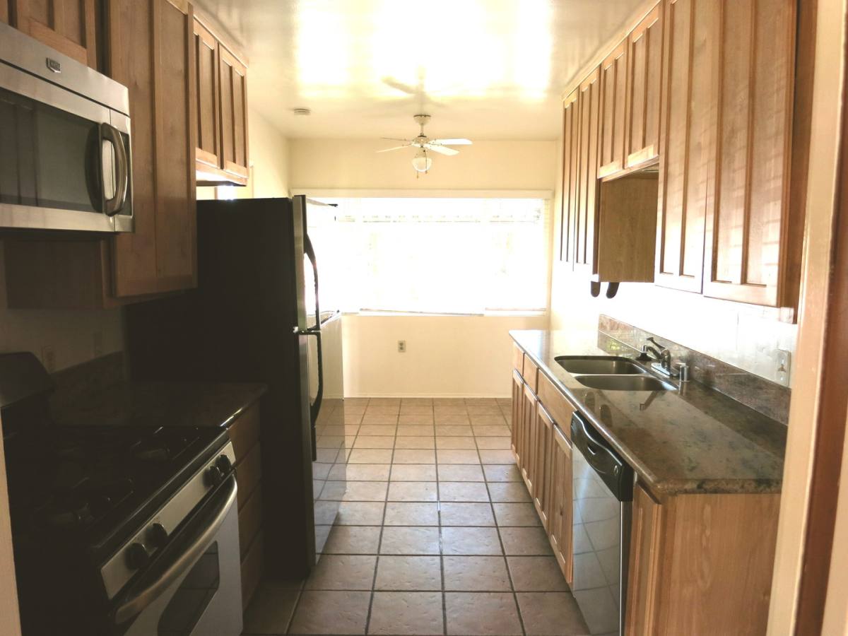 House for rent at 5121 Leo St, San Diego, CA 92115