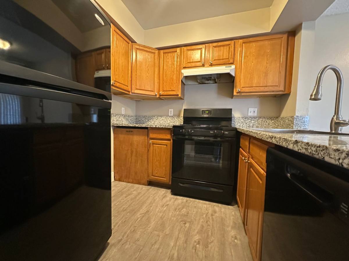 Condo for rent at 1467 Hialeah Dr, Las Vegas, NV 89119
