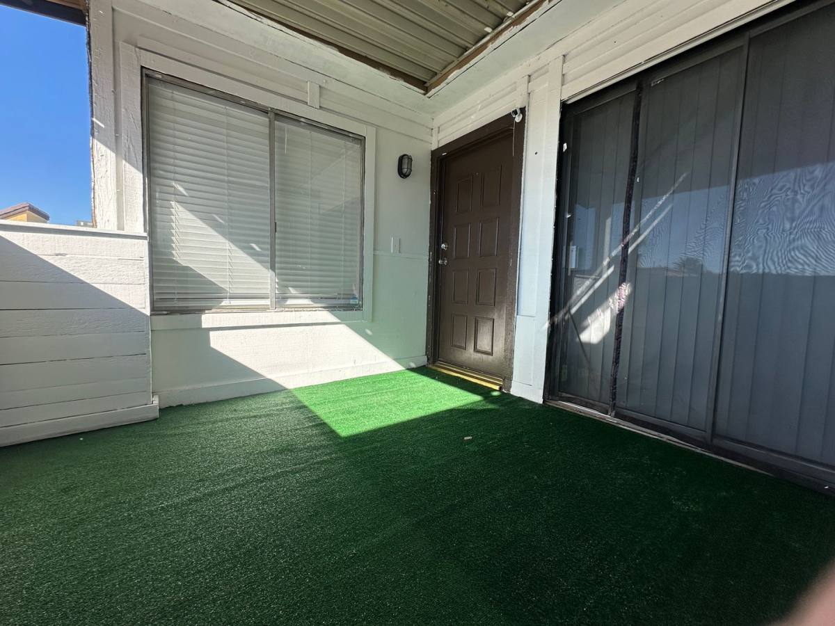 Condo for rent at 1467 Hialeah Dr, Las Vegas, NV 89119