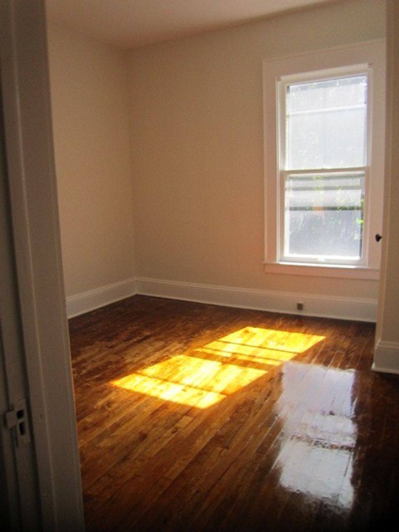 Apartment for rent at 1020-22 Euclid Ave, Syracuse, NY 13210