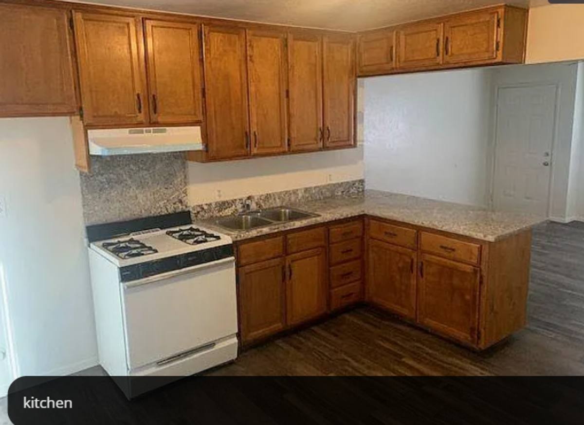 Apartment for rent at 1741 S Bridge St, Visalia, CA 93277