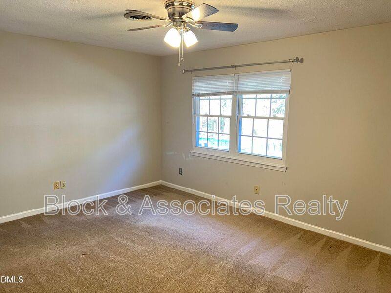 Townhouse for rent at 1333 Springlawn Court, Raleigh, NC 27609