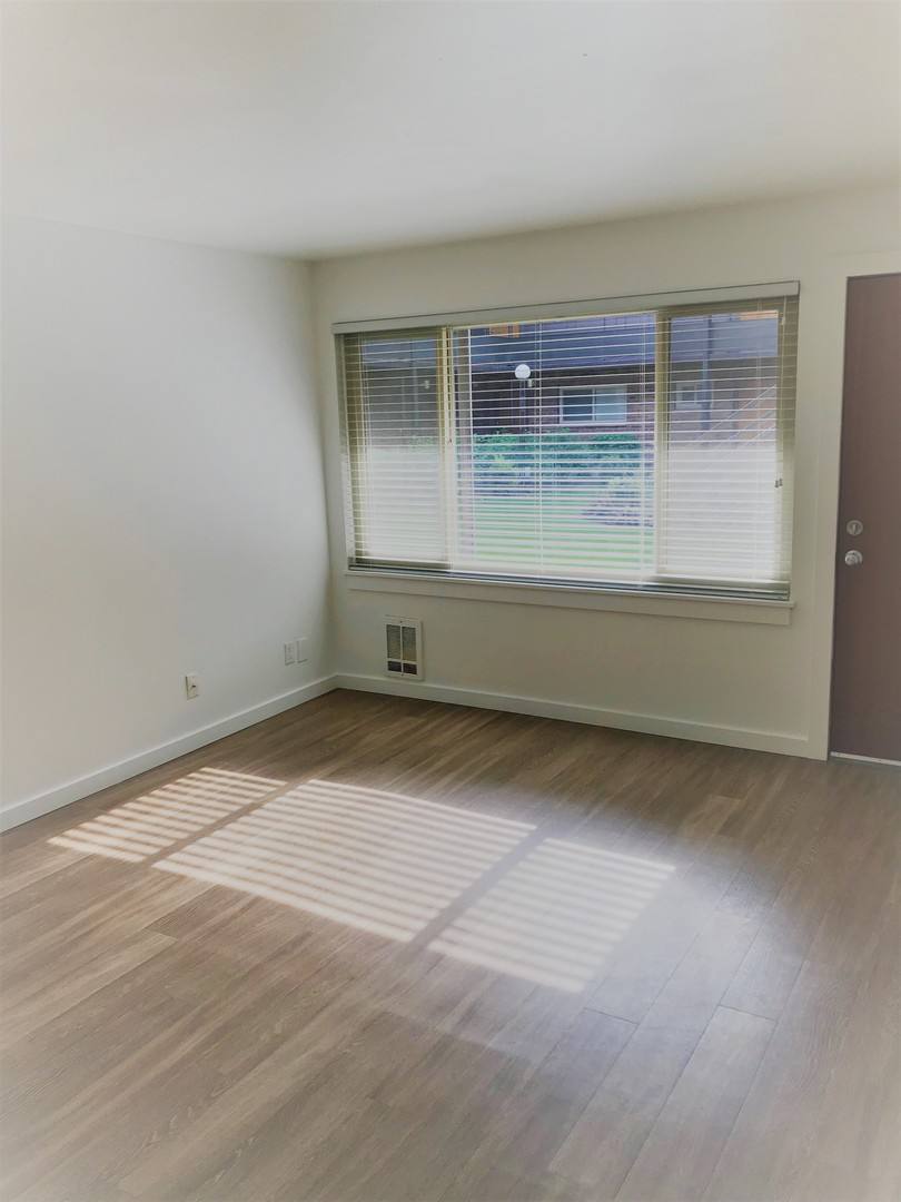Apartment for rent at 848 - 858 NE, Seattle, WA 98115
