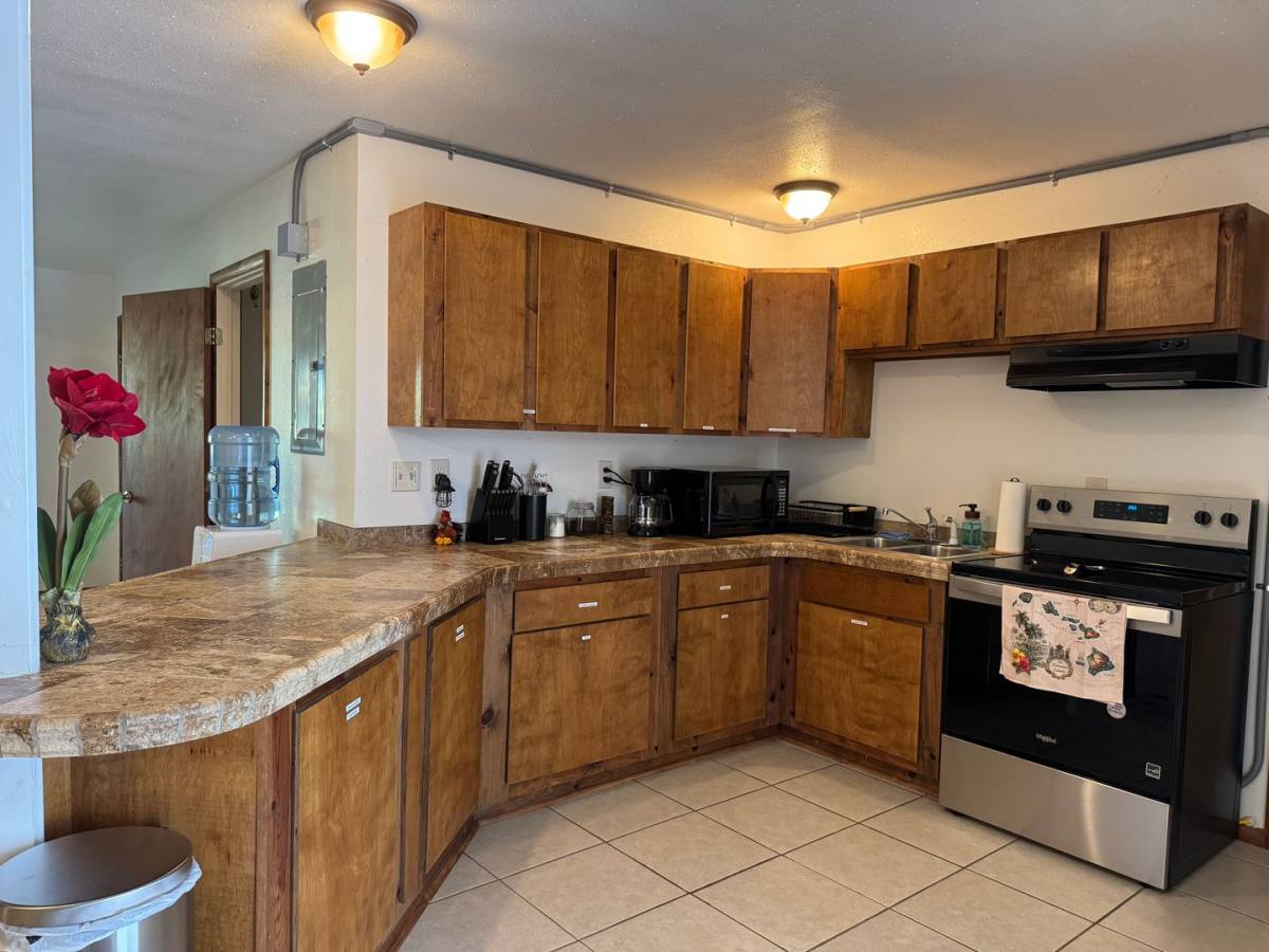 House for rent at 16-1225 Ooaa Rd, Mountain View, HI 96771