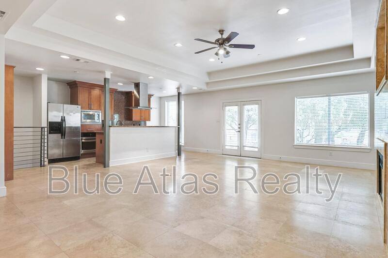 Townhouse for rent at 2690 Rockbrook Dr #3, Lewisville, TX 75067