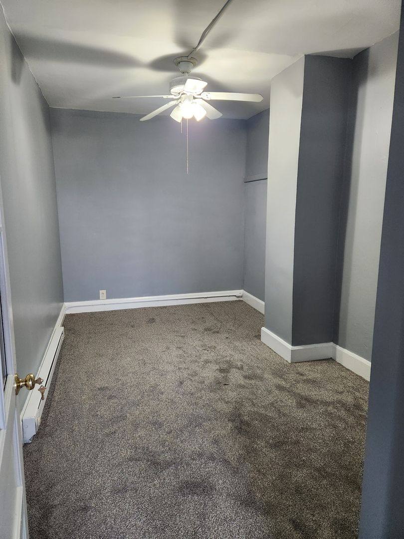 Apartment for rent at 110-118 E Center St, Nazareth, PA 18064