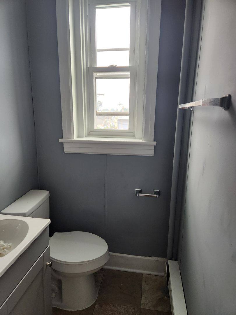 Apartment for rent at 110-118 E Center St, Nazareth, PA 18064