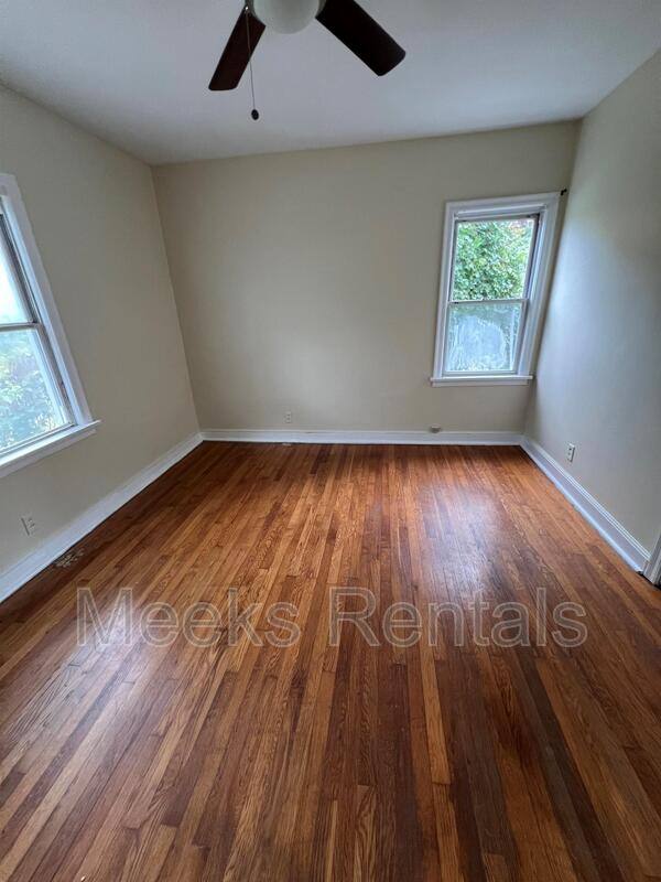 House for rent at 1418 Ravinia Rd, Charleston, WV 25314
