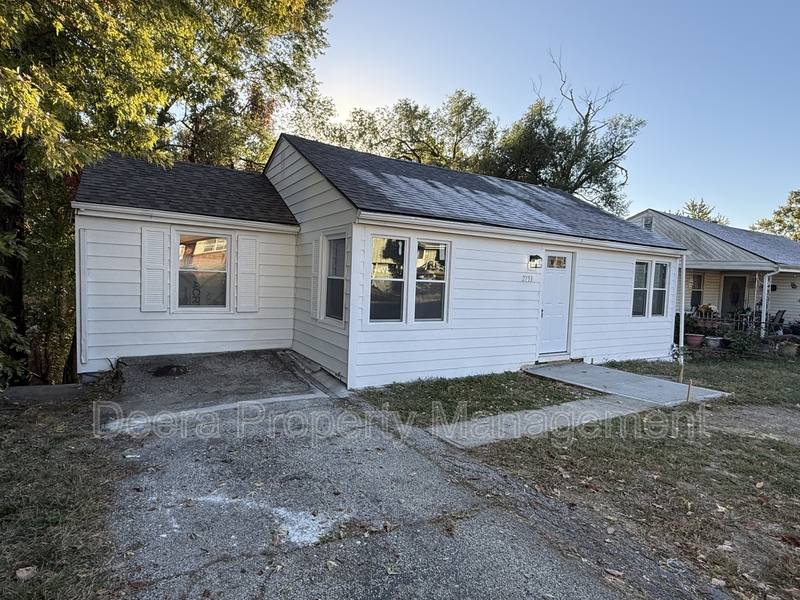 House for rent at 2753 N 34th St, Kansas City, KS 66104