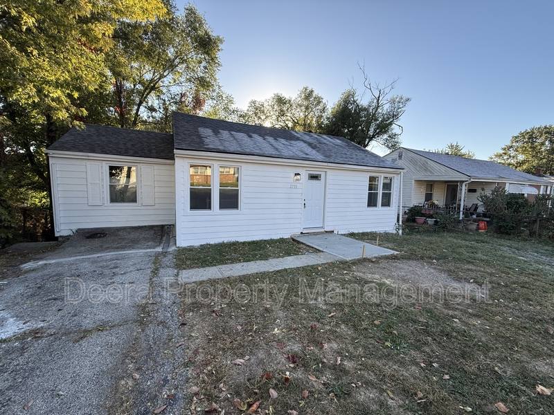 House for rent at 2753 N 34th St, Kansas City, KS 66104