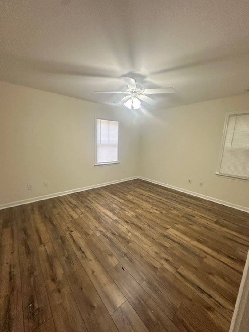 Condo for rent at 5138 Greenville Loop Rd, Wilmington, NC 28409
