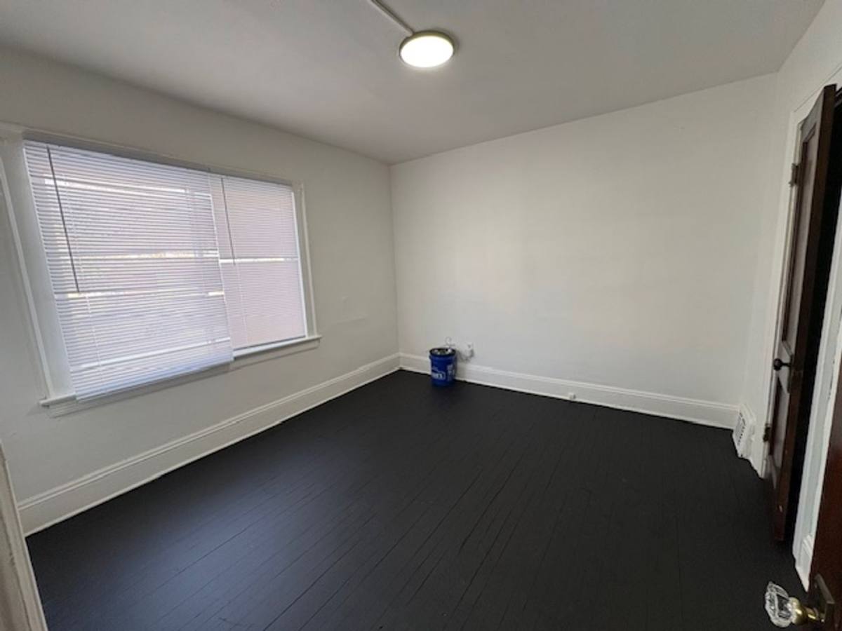 Apartment for rent at 3973 E 123rd St, Cleveland, OH 44105