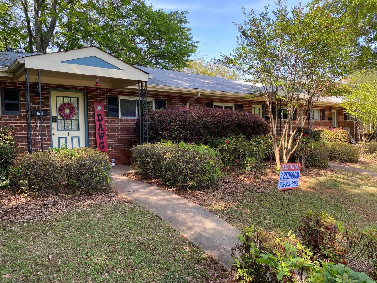 Apartment for rent at 280 Peabody St, Athens, GA 30605