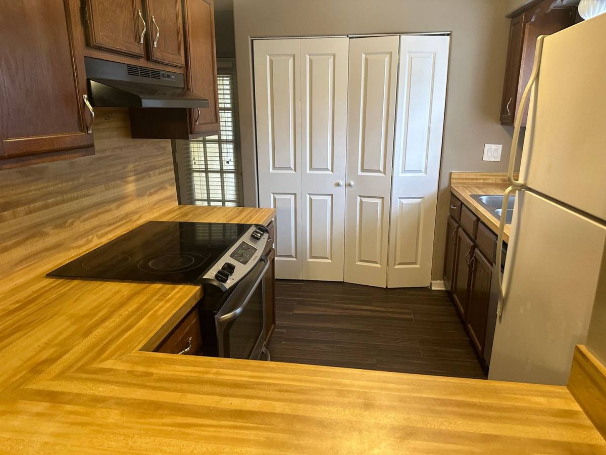 Apartment for rent at 643 W Oak Terrace Dr Bldg B, Leesburg, FL 34748