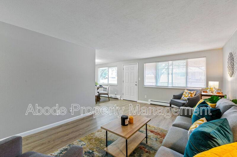 Apartment for rent at 466 W 10th St, Loveland, CO 80537