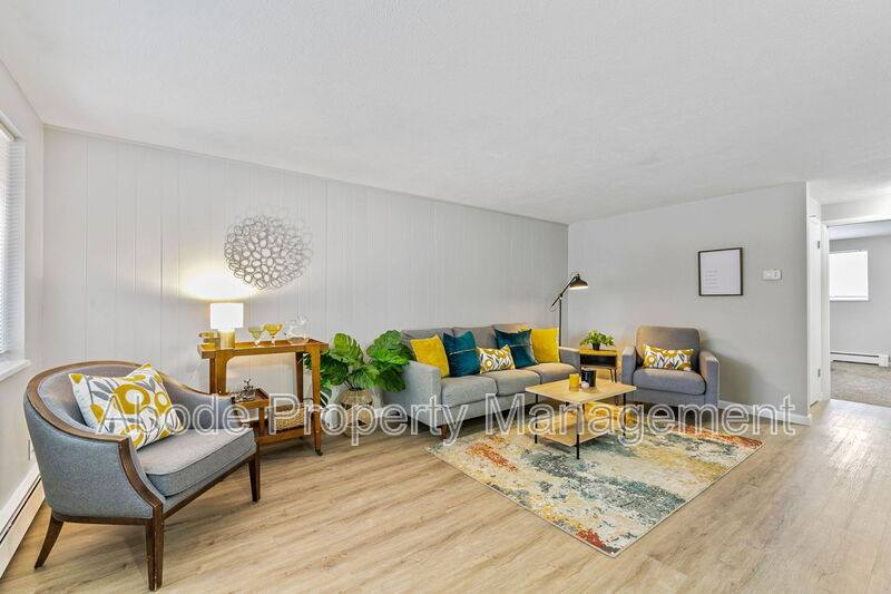 Apartment for rent at 466 W 10th St, Loveland, CO 80537