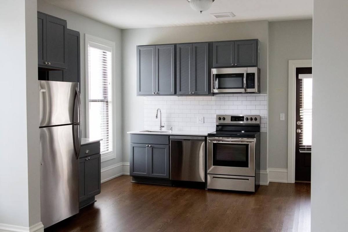 Apartment for rent at 1502 Laurel Ave, Minneapolis, MN 55403