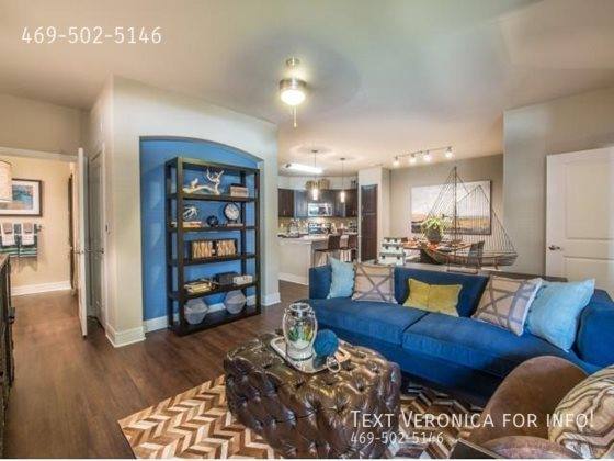 Apartment for rent at 701 E Bluff St, Fort Worth, TX 76102