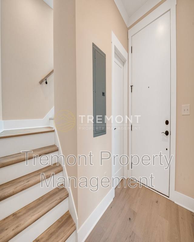 Townhouse for rent at 1227 J Andrews Place, Chattanooga, TN 37404