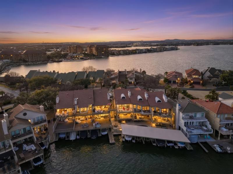 Townhouse for rent at 403 Island Dr #202, Horseshoe Bay, TX 78657