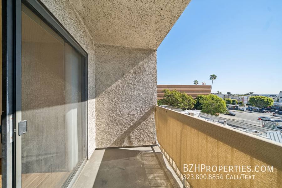 Condo for rent at 1519 N Martel Ave #308, Los Angeles, CA 90046