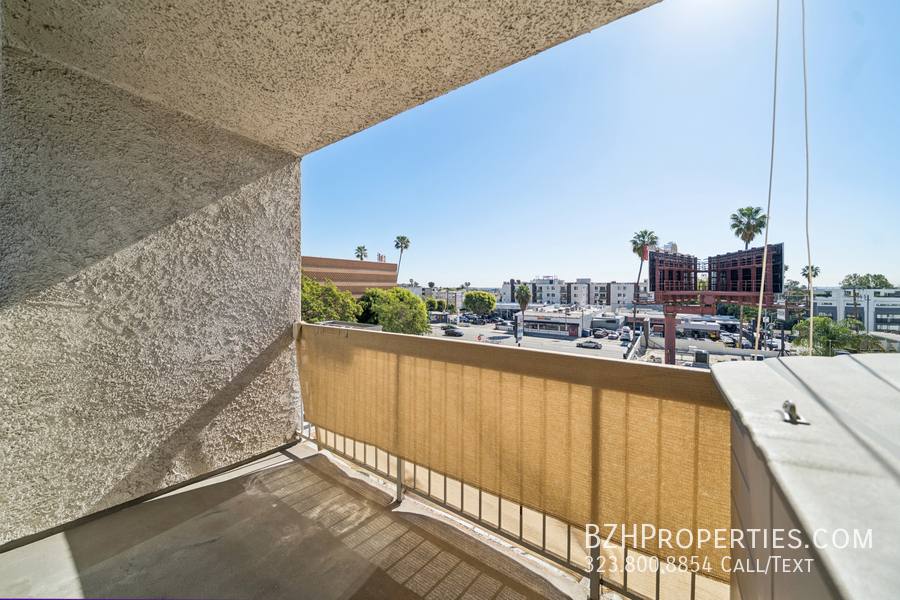 Condo for rent at 1519 N Martel Ave #308, Los Angeles, CA 90046