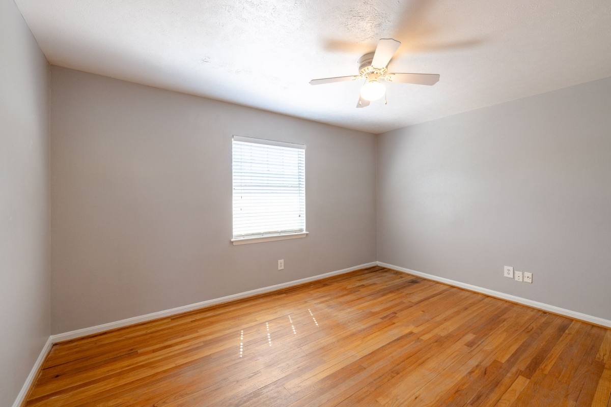 Apartment for rent at 370 Peachtree Hills Ave NE, Atlanta, GA 30305