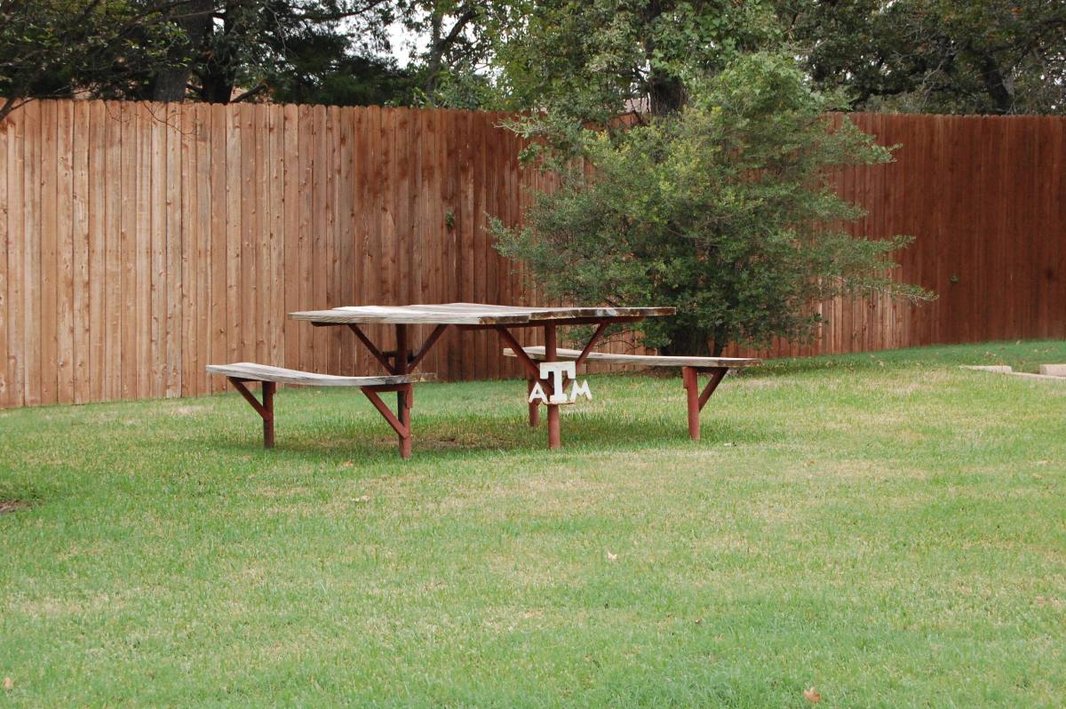 Apartment for rent at 2100 Southwood Dr #9, College Station, TX 77840