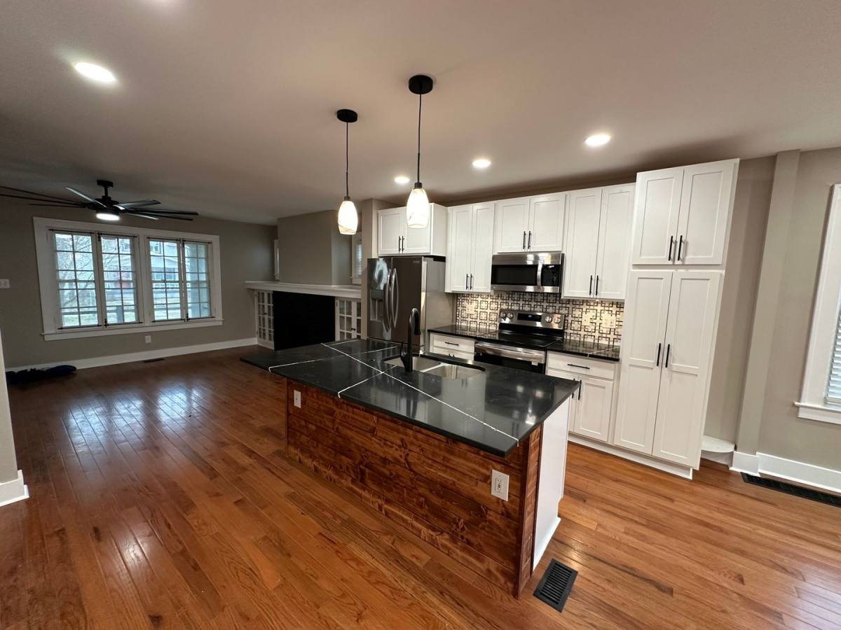 Apartment for rent at 2697 Deming Ave, Columbus, OH 43202